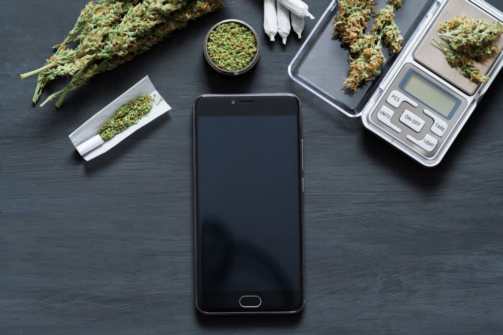 Top 5 Reasons is Better to Buy cannabis Online | Get Kush Canada