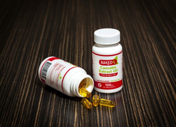 Baked Edibles – THC Extract Capsules 100mg | Get Kush Canada