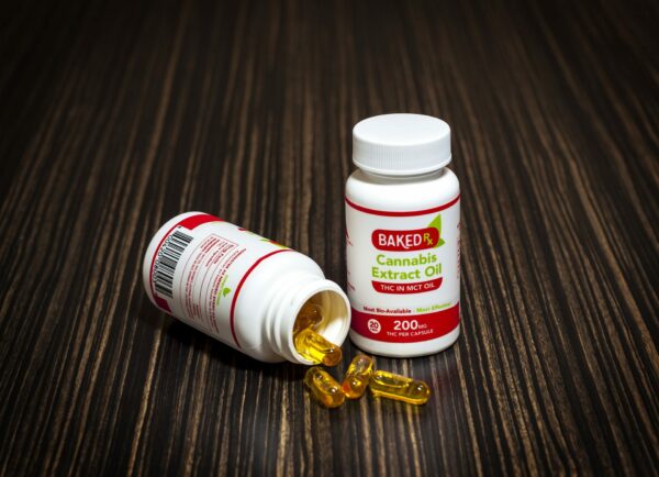 Baked Edibles – THC Extract Capsules 200mg | Get Kush Canada