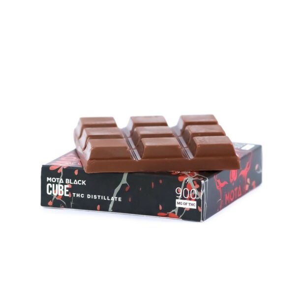 MOTA Edibles – Black Chocolate Cherry Cube – 900mg THC | Get Kush Canada