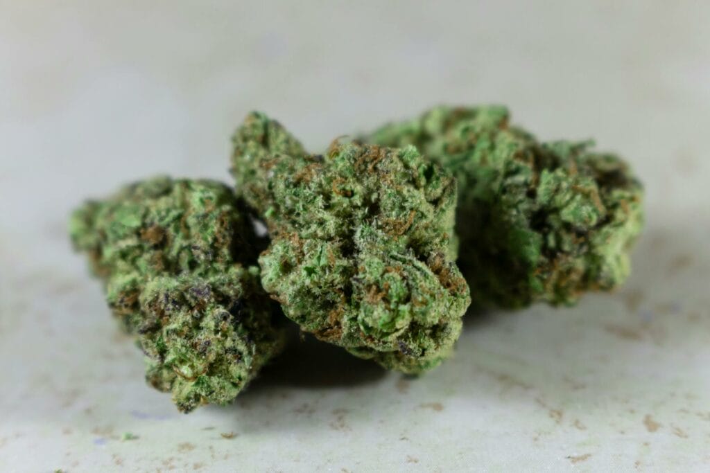 Best Indica Online in Canada | Get Kush Canada